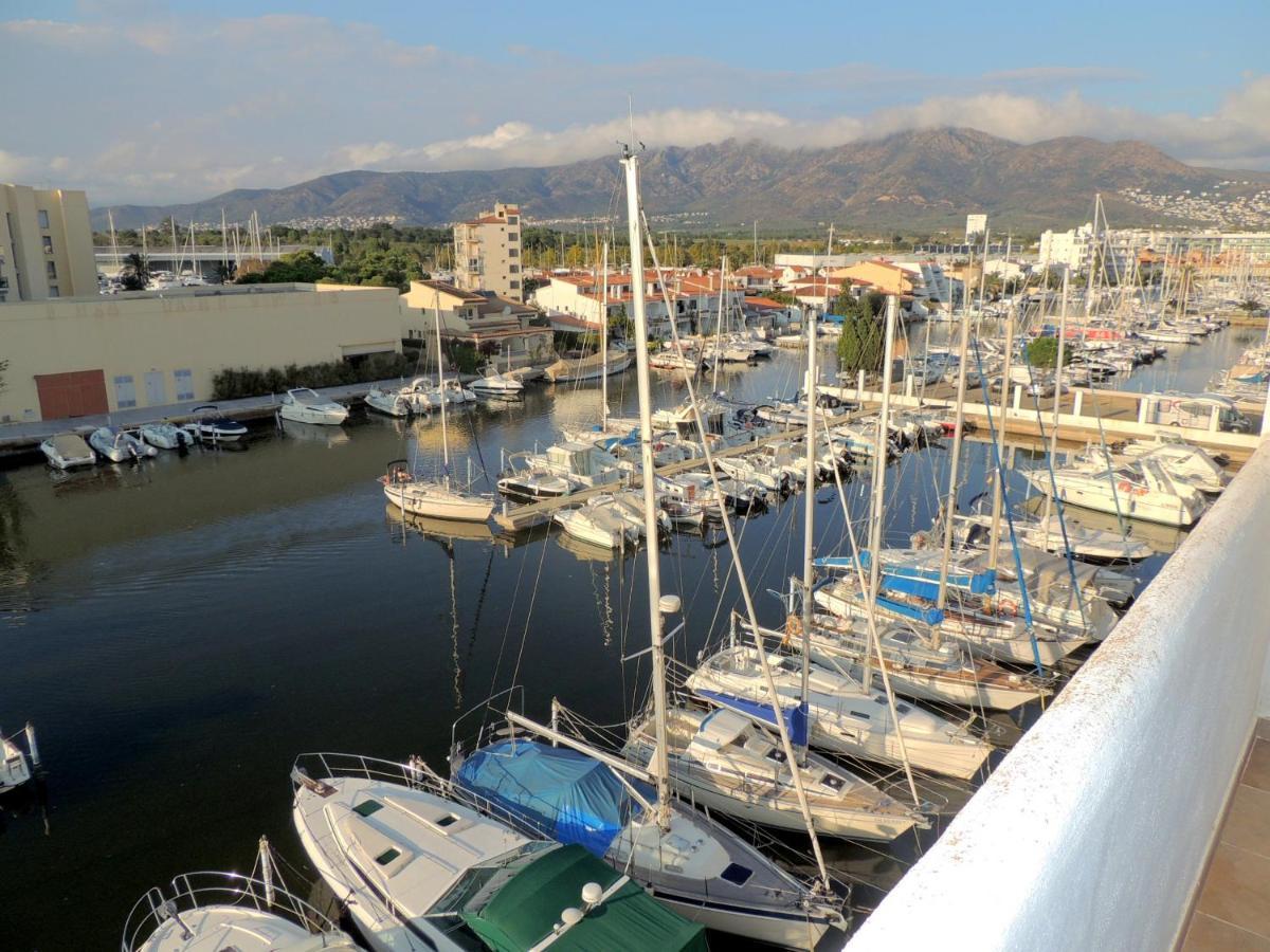 Royal Marine 2 425 Roses - Barneda Empuriabrava Exterior foto