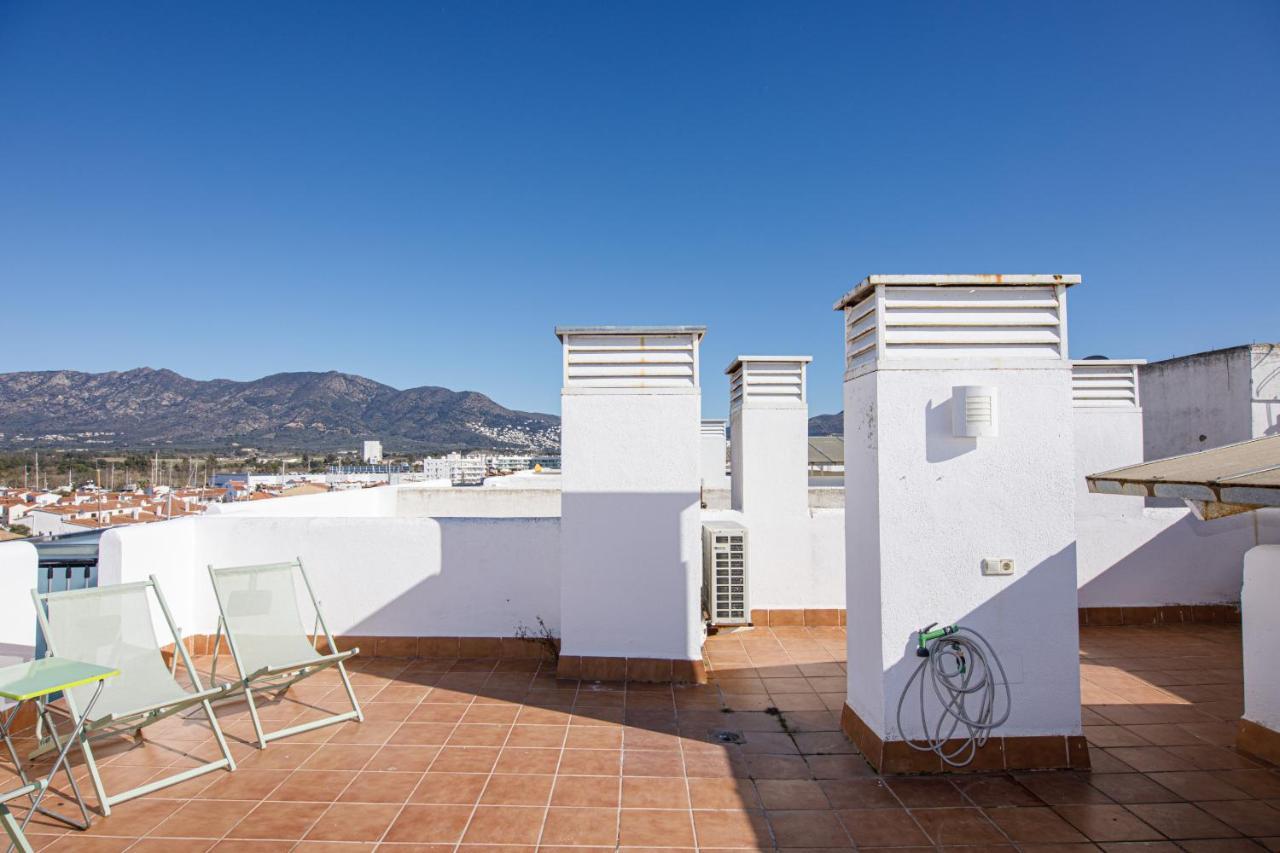 Royal Marine 2 425 Roses - Barneda Empuriabrava Exterior foto